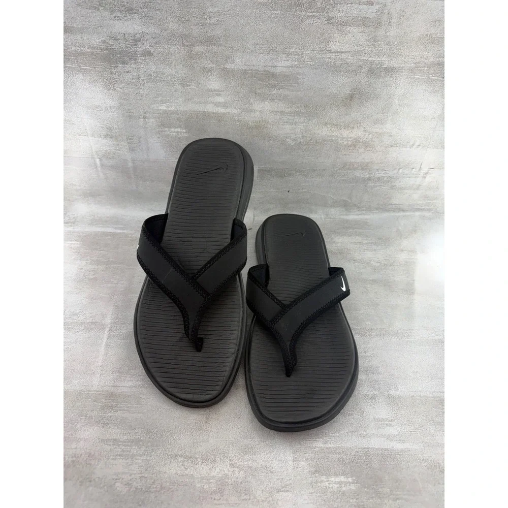 Nike Solay Thong Men Black Flip Flop Sandals 882691-002 Size 9